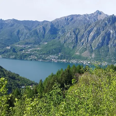 Casa Tra I Laghi شقة Ponna Superiore